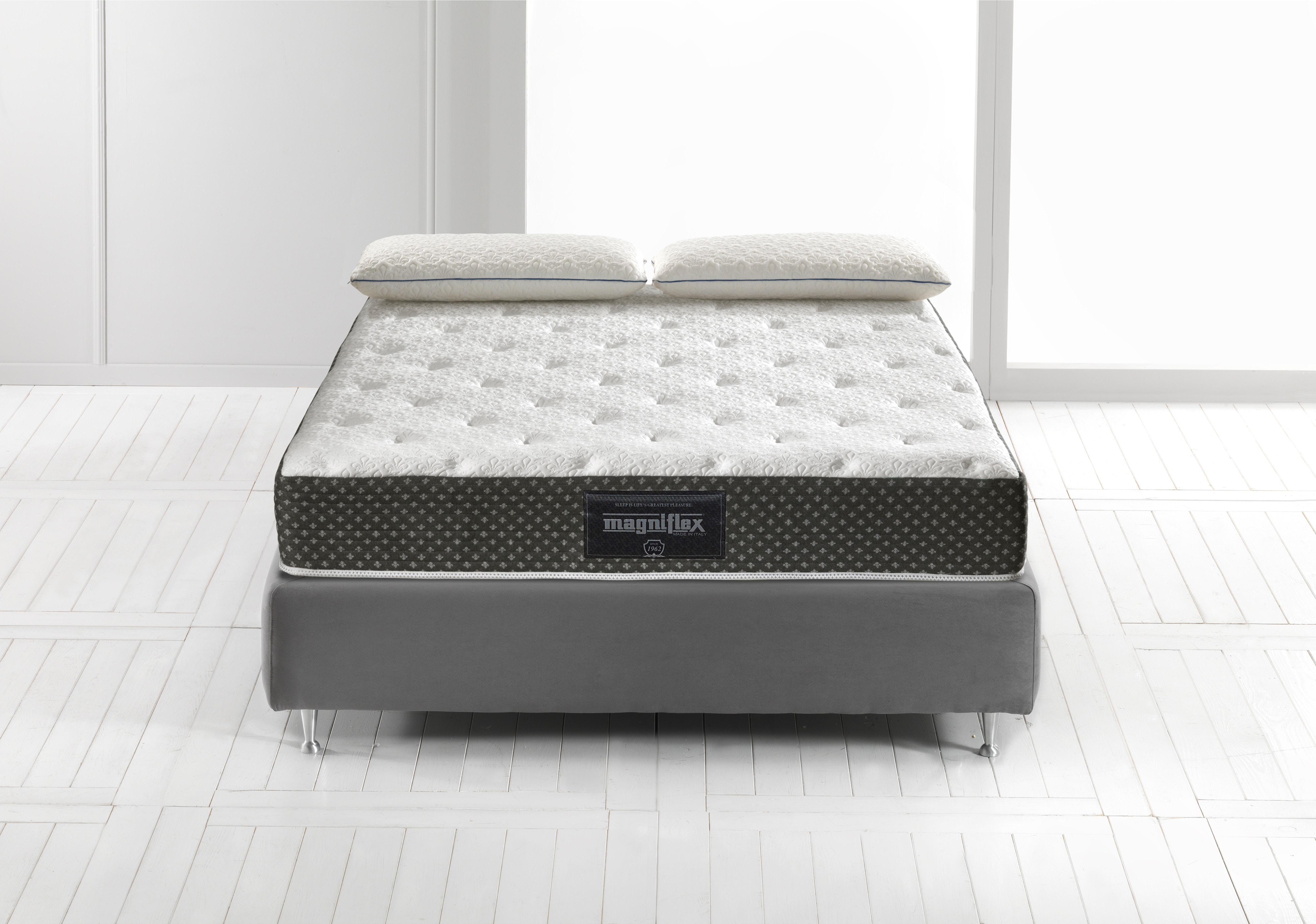 Magniflex mattress price discount